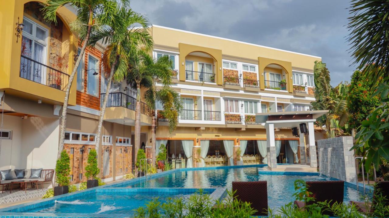 Ragazzi Resort Hotel Naga  Bagian luar foto